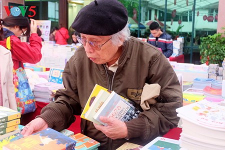 “Beaux livres”, un projet d’instruction communautaire - ảnh 1